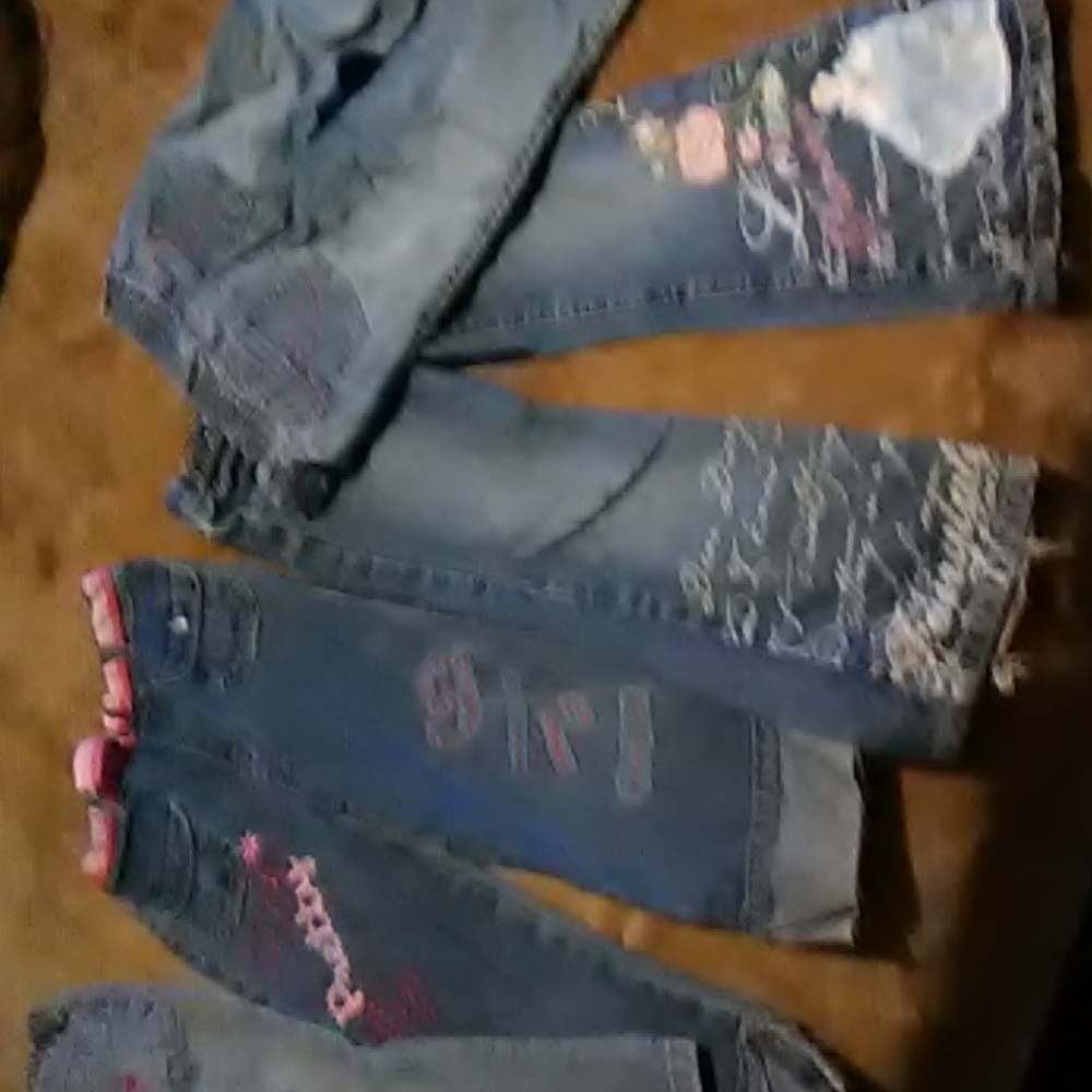 6 pair of 4 T little girl jeans used - Picture 1 of 4